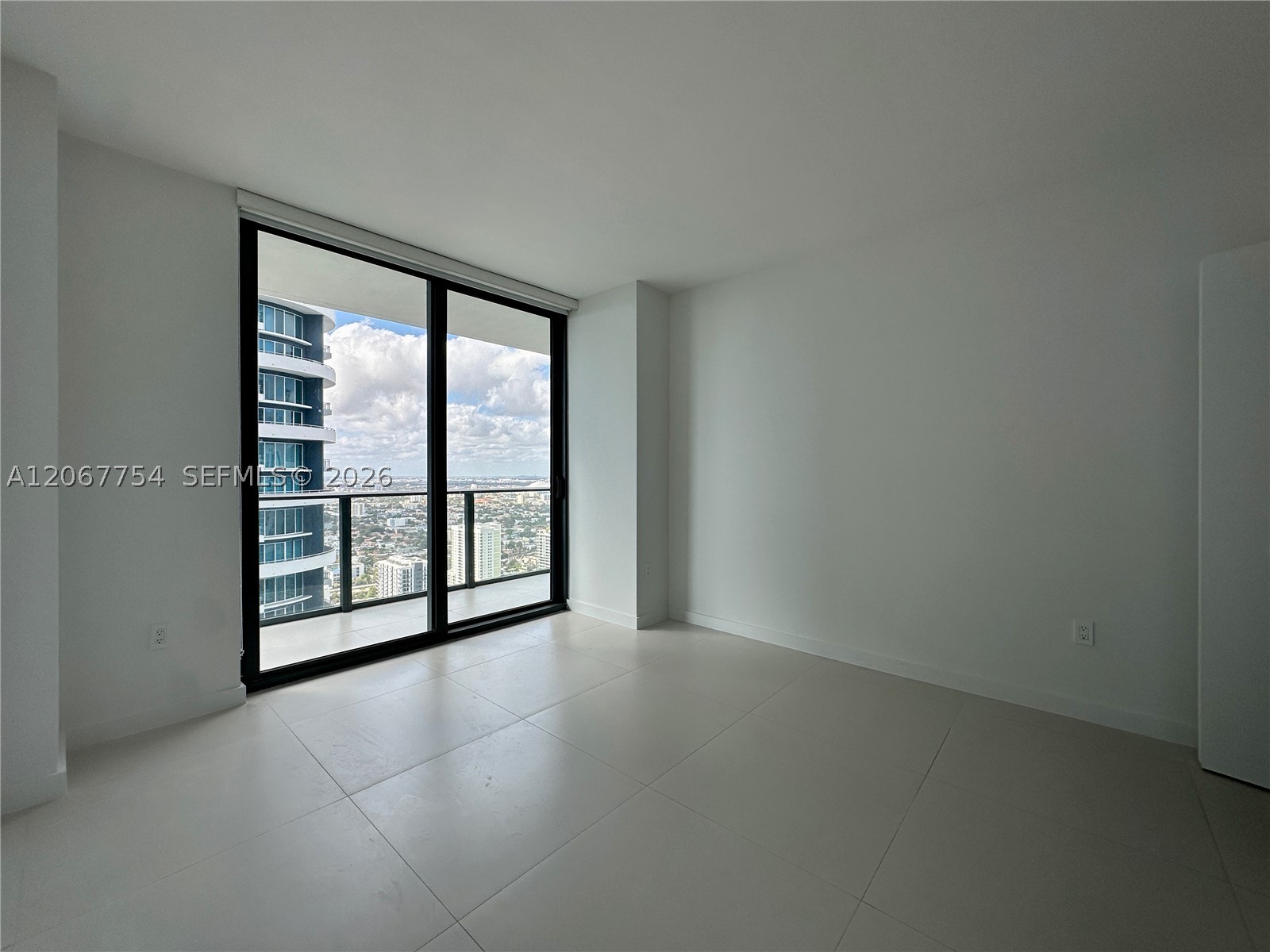 1300 S Miami #4209, Miami FL 33130