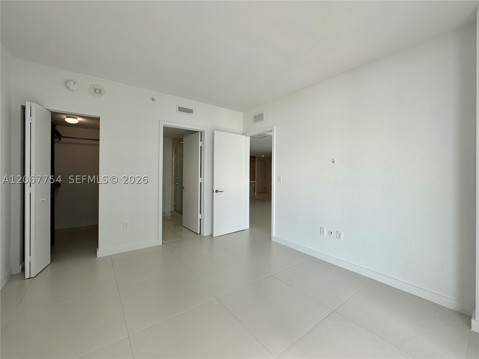 1300 S Miami #4209, Miami FL 33130