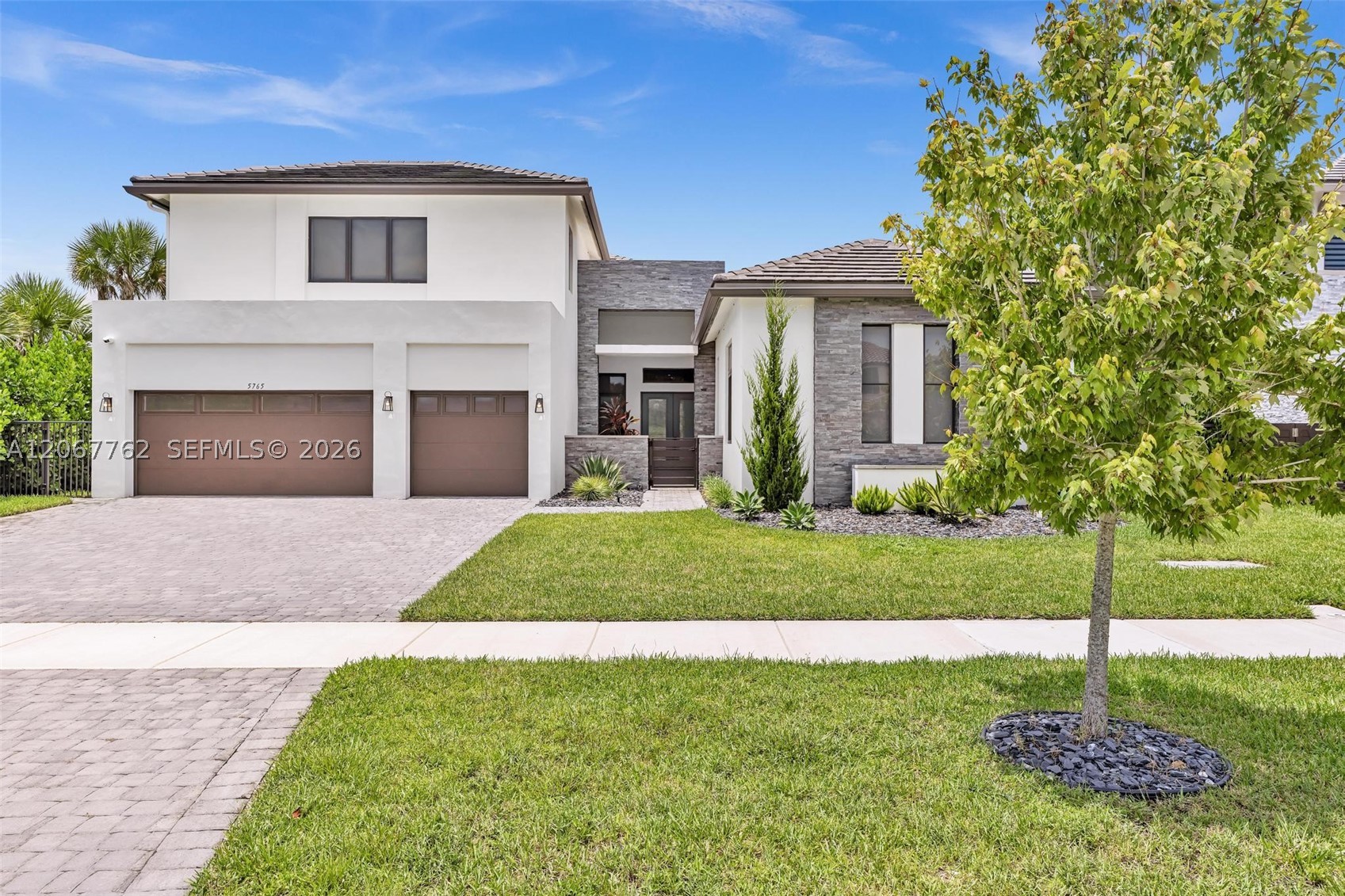 5765 SW 104th Ter, Cooper City FL 33328