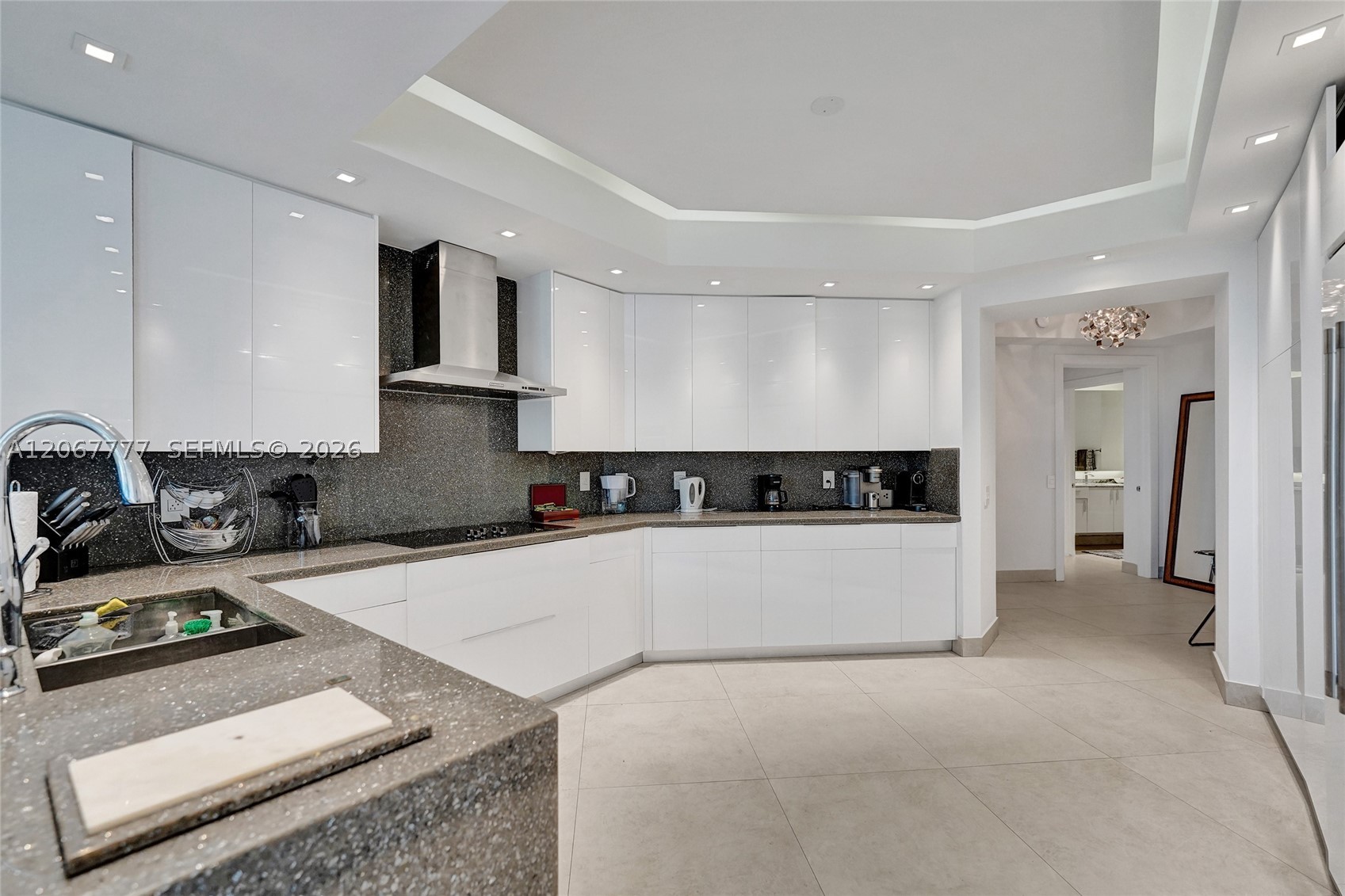 21200 Point Place #403, Aventura FL 33180