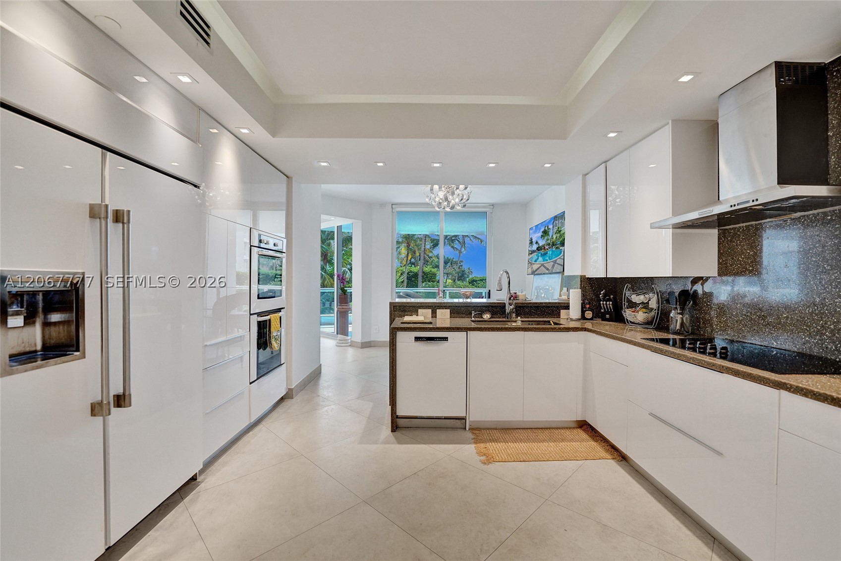 21200 Point Place #403, Aventura FL 33180