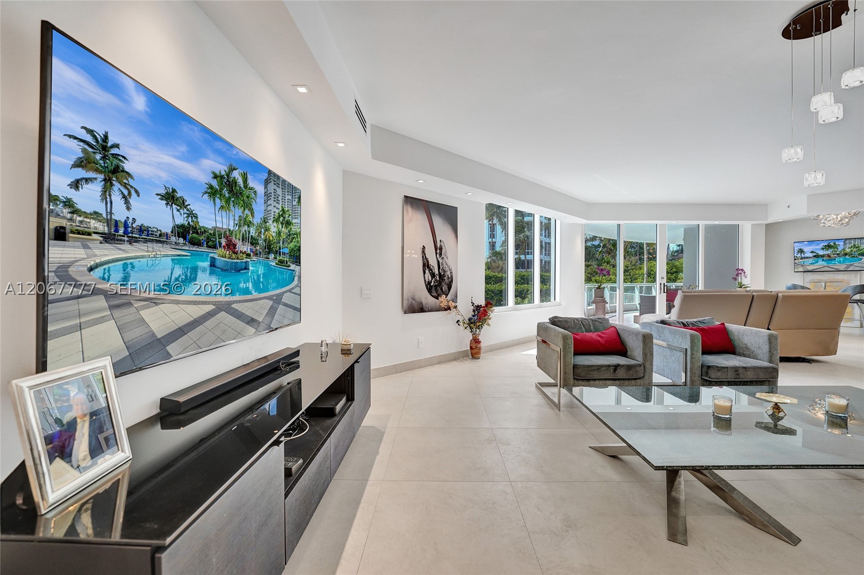 21200 Point Place #403, Aventura FL 33180