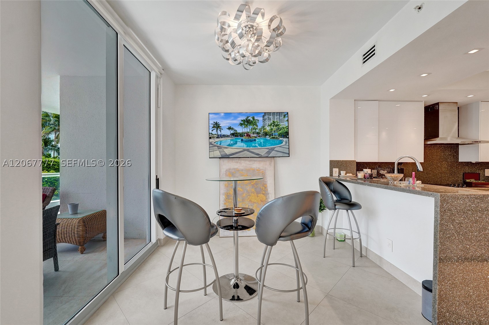 21200 Point Place #403, Aventura FL 33180