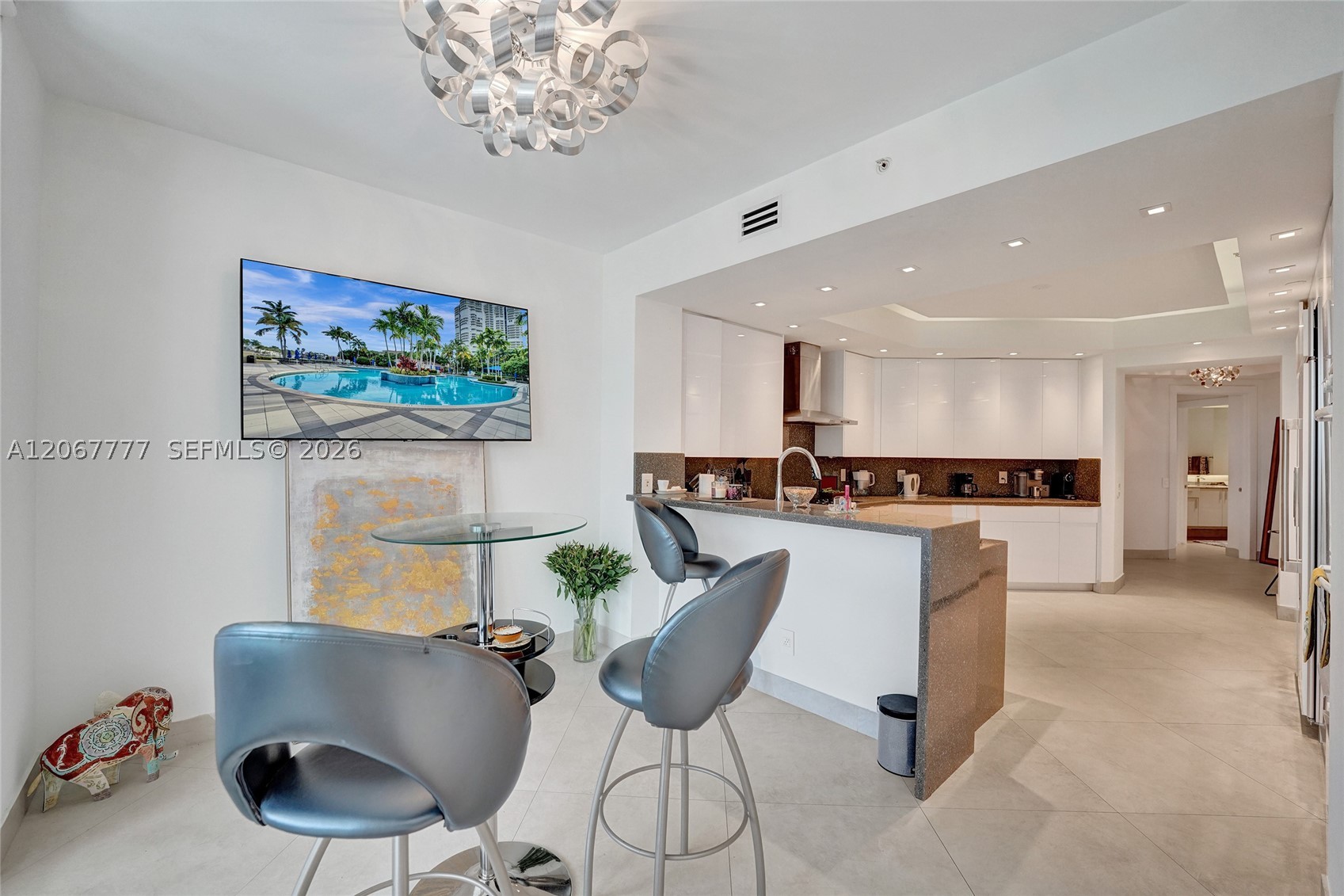 21200 Point Place #403, Aventura FL 33180
