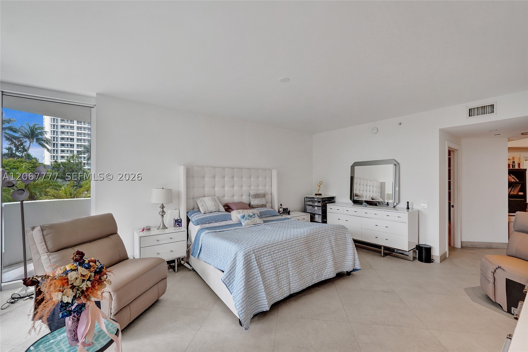 21200 Point Place #403, Aventura FL 33180