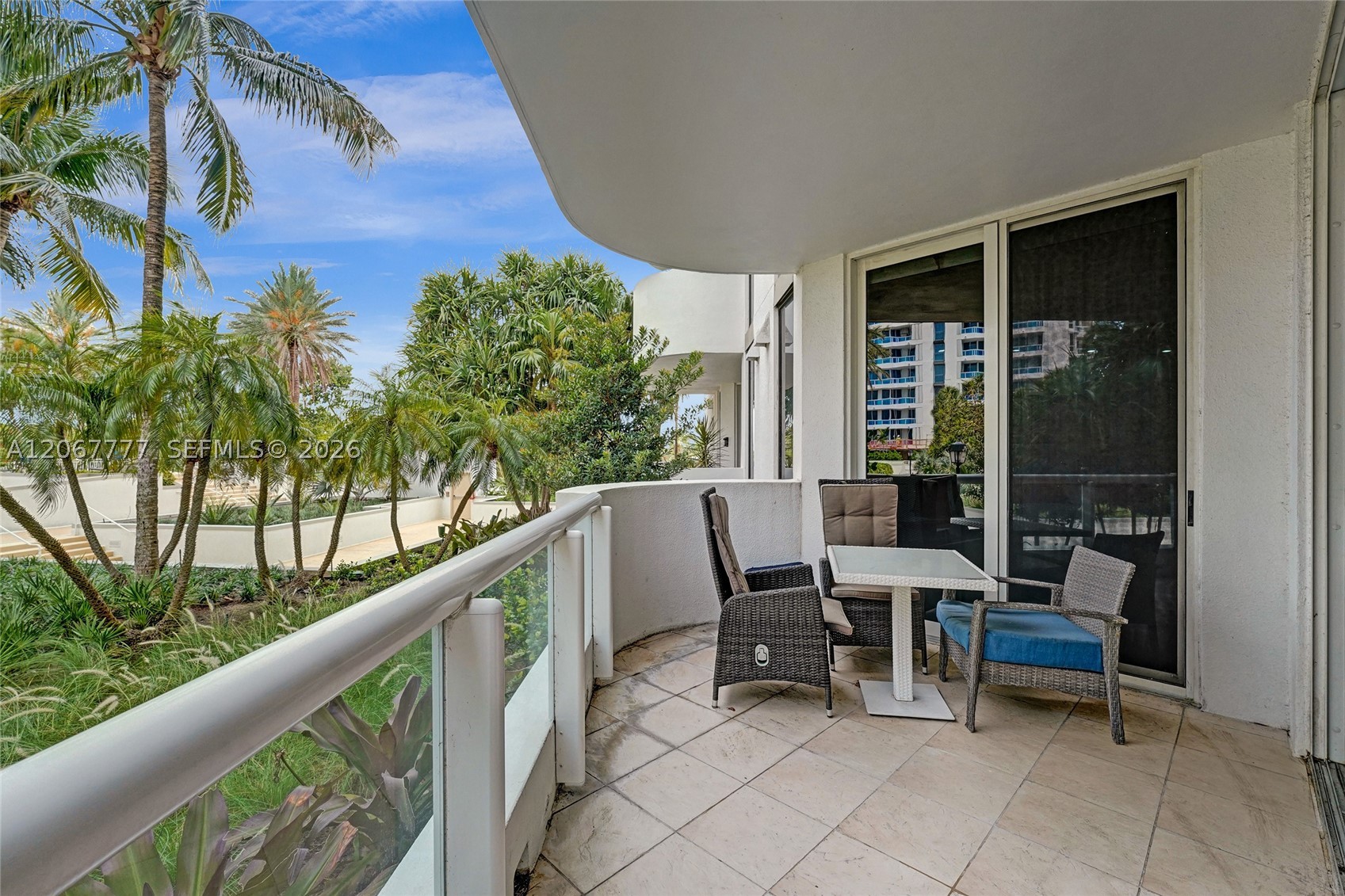 21200 Point Place #403, Aventura FL 33180