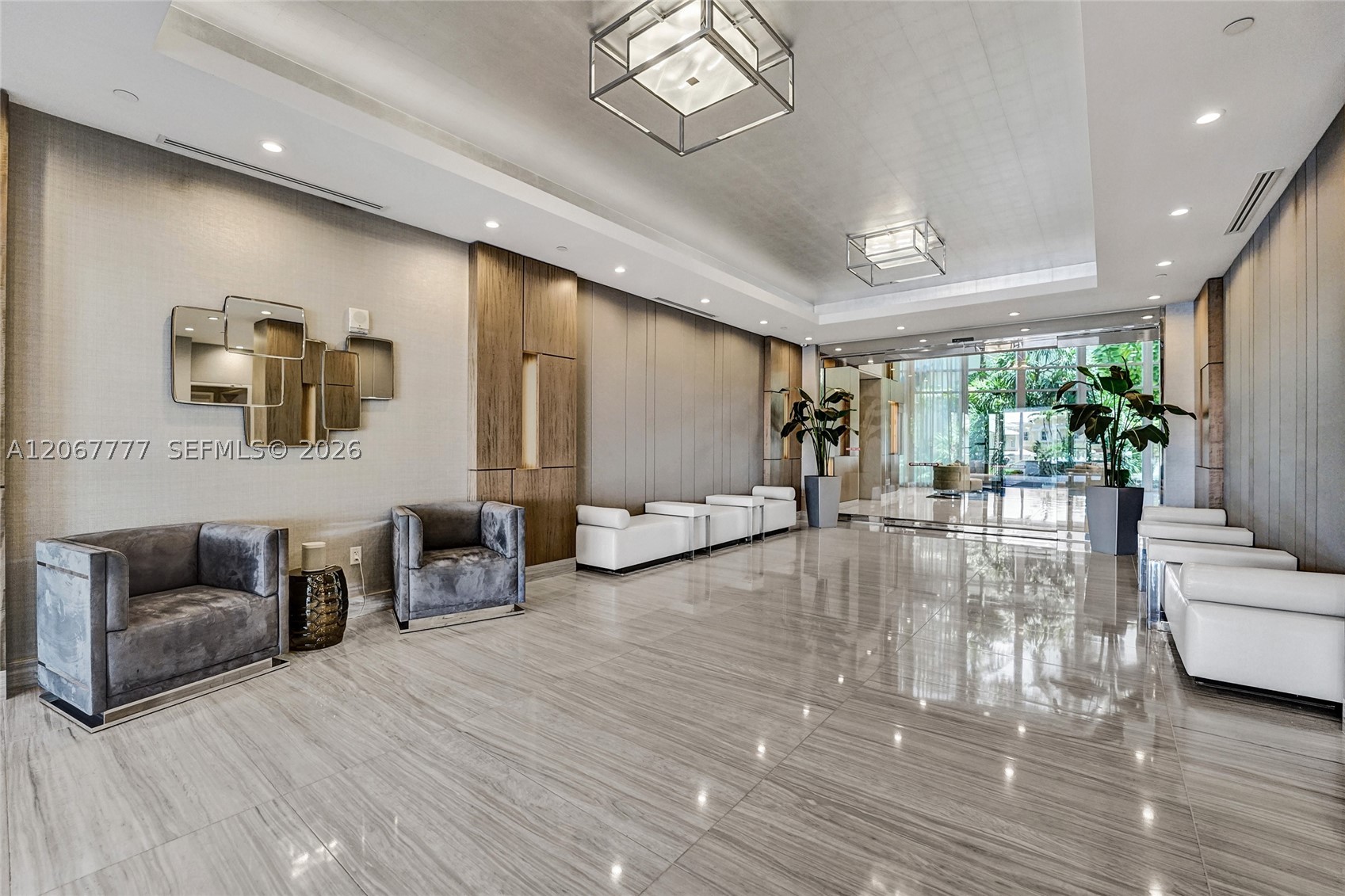 21200 Point Place #403, Aventura FL 33180
