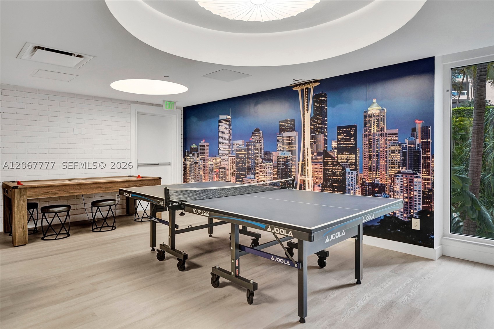 21200 Point Place #403, Aventura FL 33180