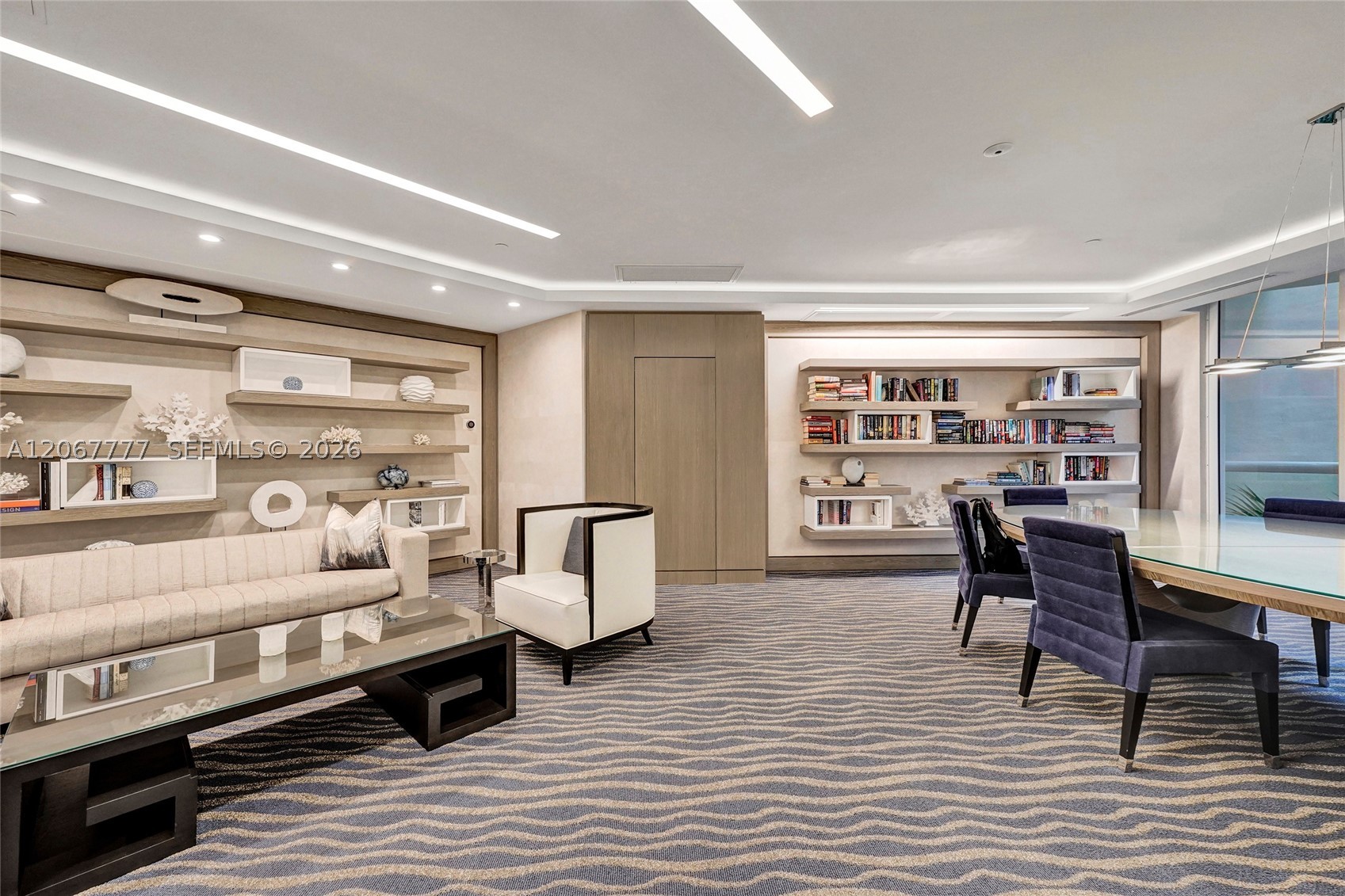 21200 Point Place #403, Aventura FL 33180