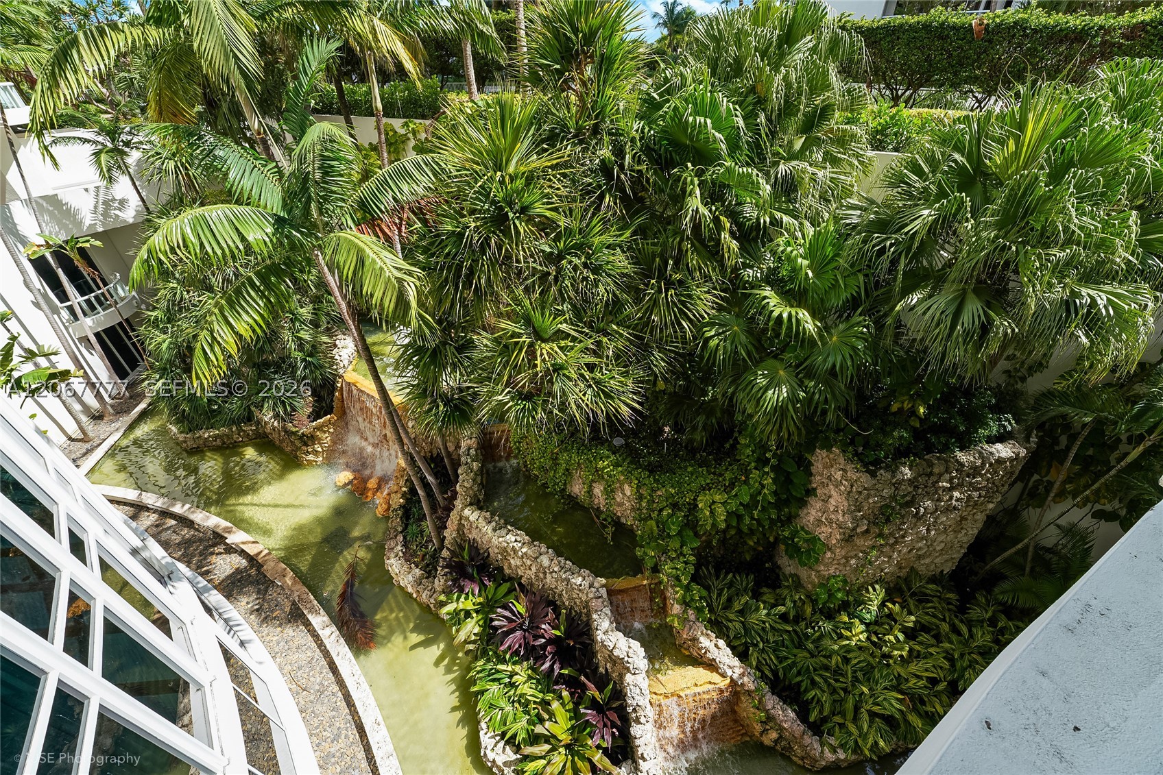 21200 Point Place #403, Aventura FL 33180