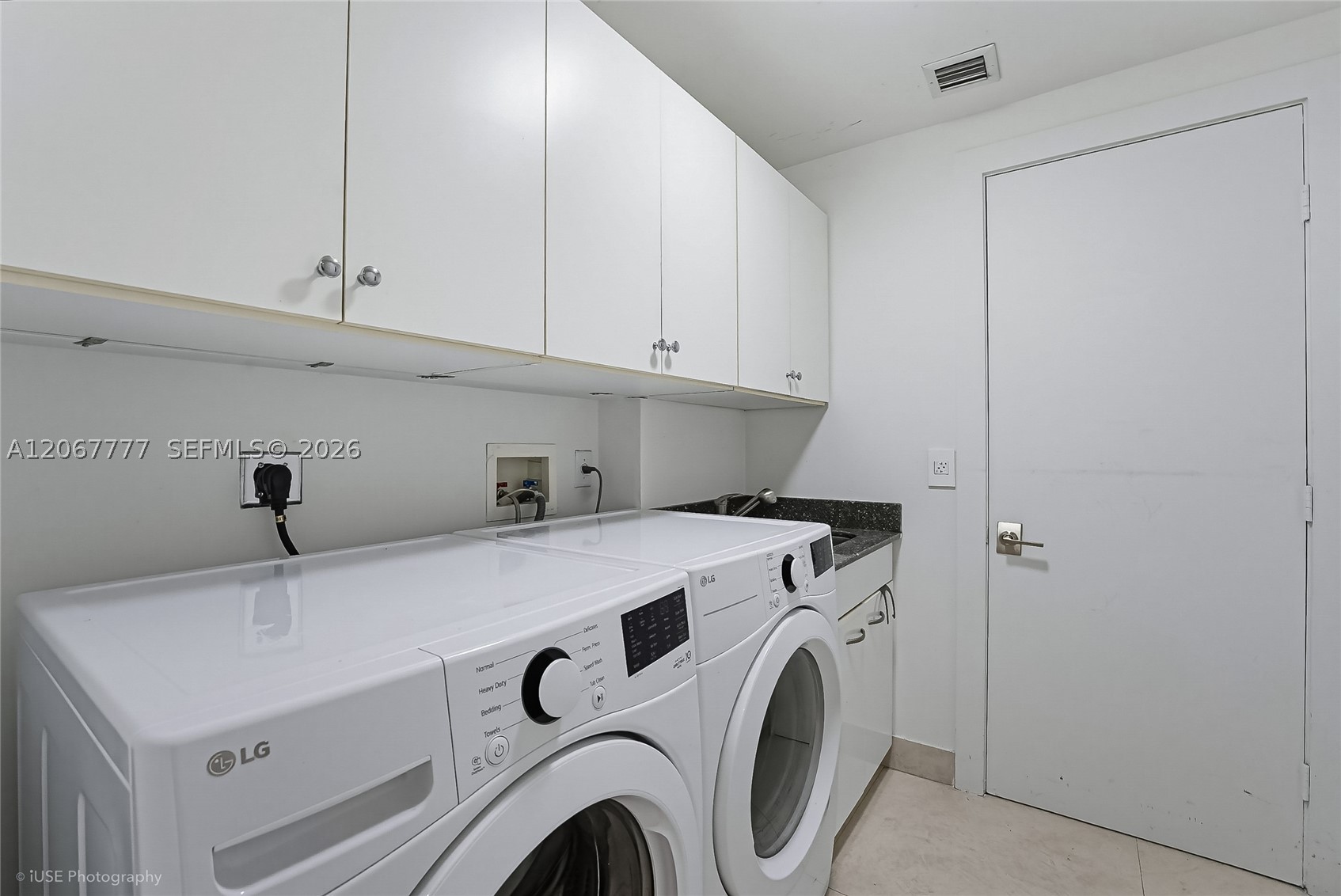 21200 Point Place #403, Aventura FL 33180