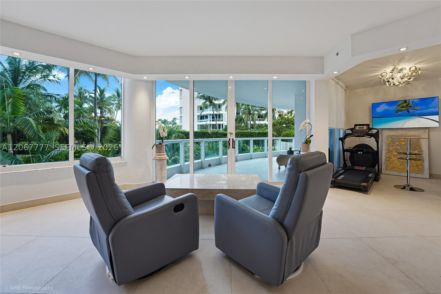 21200 Point Place #403, Aventura FL 33180