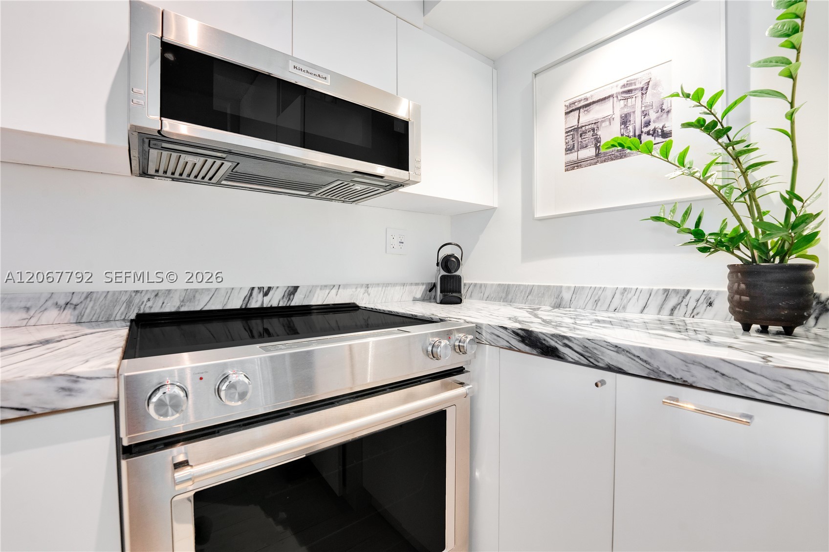 1000 West Ave #1417, Miami Beach FL 33139