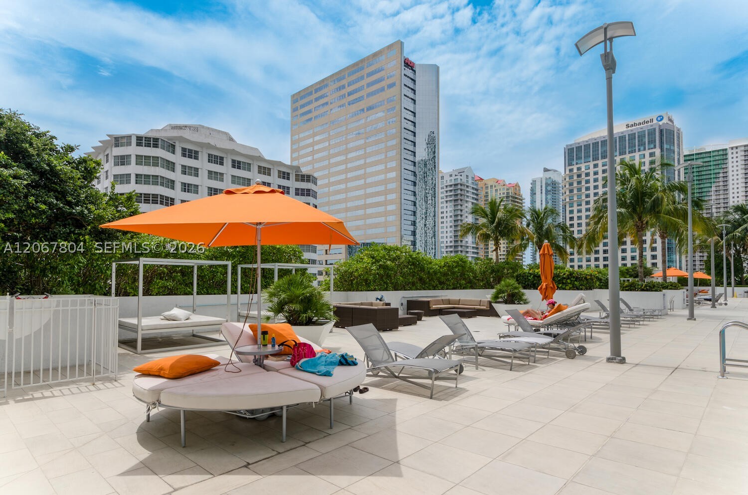 950 Brickell Bay Dr #2208, Miami FL 33131