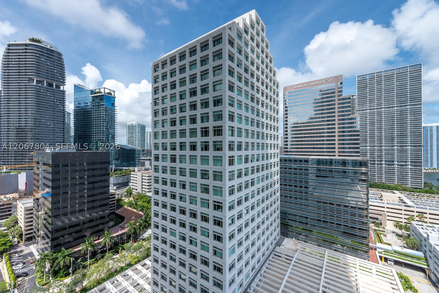 950 Brickell Bay Dr #2208, Miami FL 33131