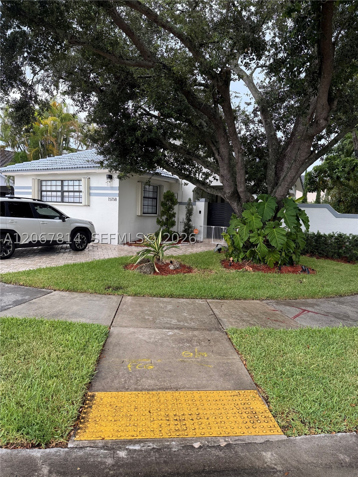15158 NW 89th Ave, Miami Lakes FL 33018