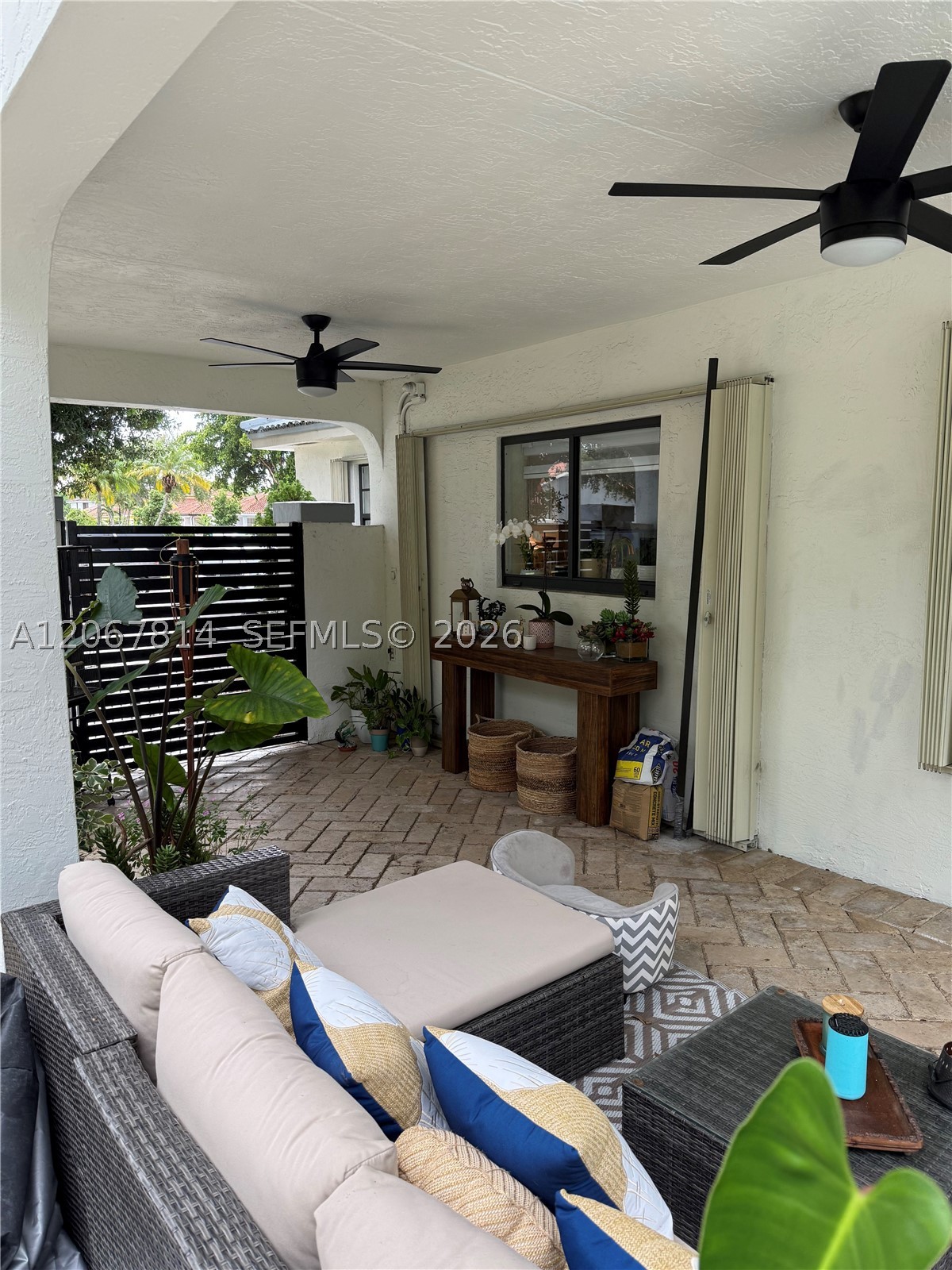 15158 NW 89th Ave, Miami Lakes FL 33018