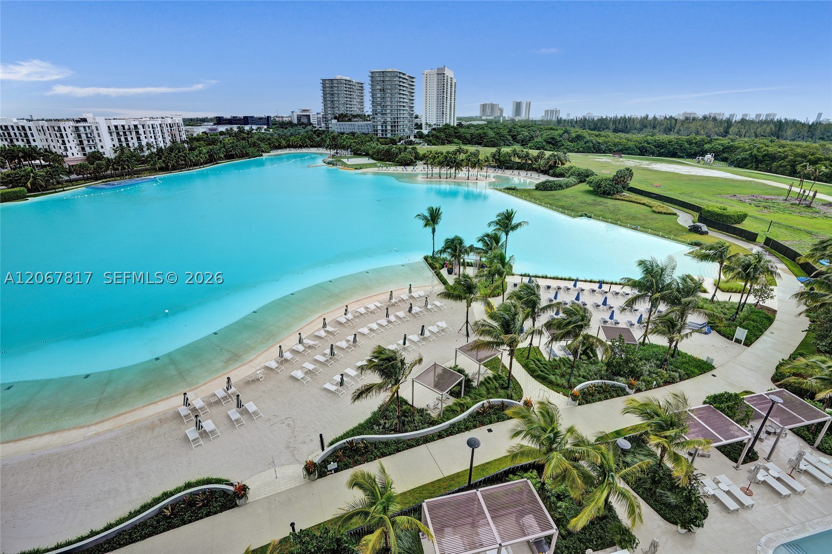 2411 Laguna Cir #1805, North Miami FL 33181