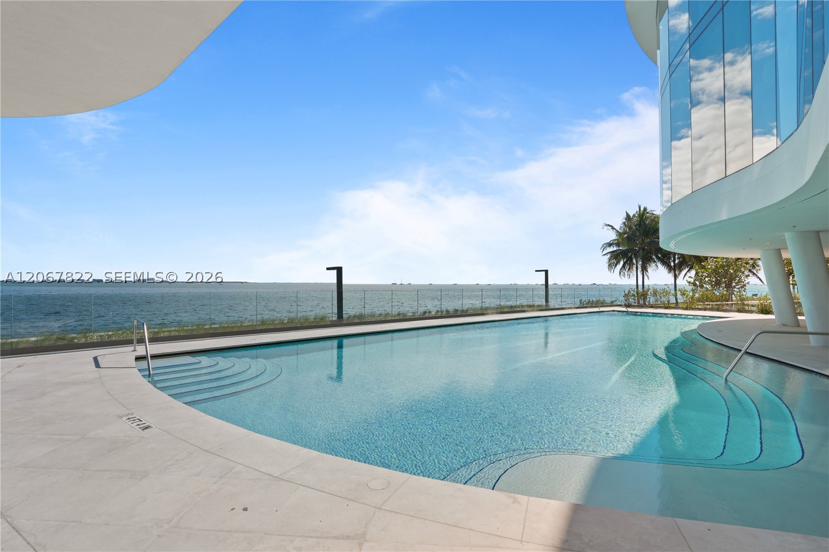 5 GROVE ISLE DR #M502, Miami FL 33133