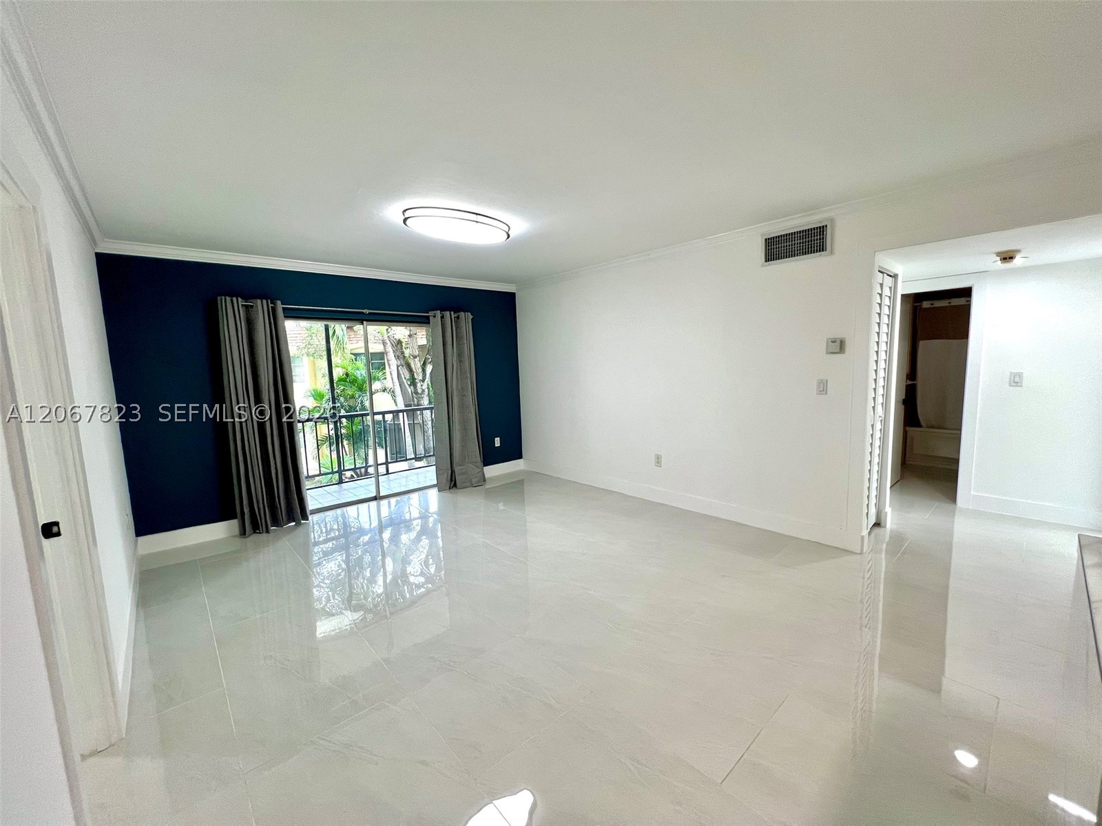 7825 Miller Dr #C211, Miami FL 33155