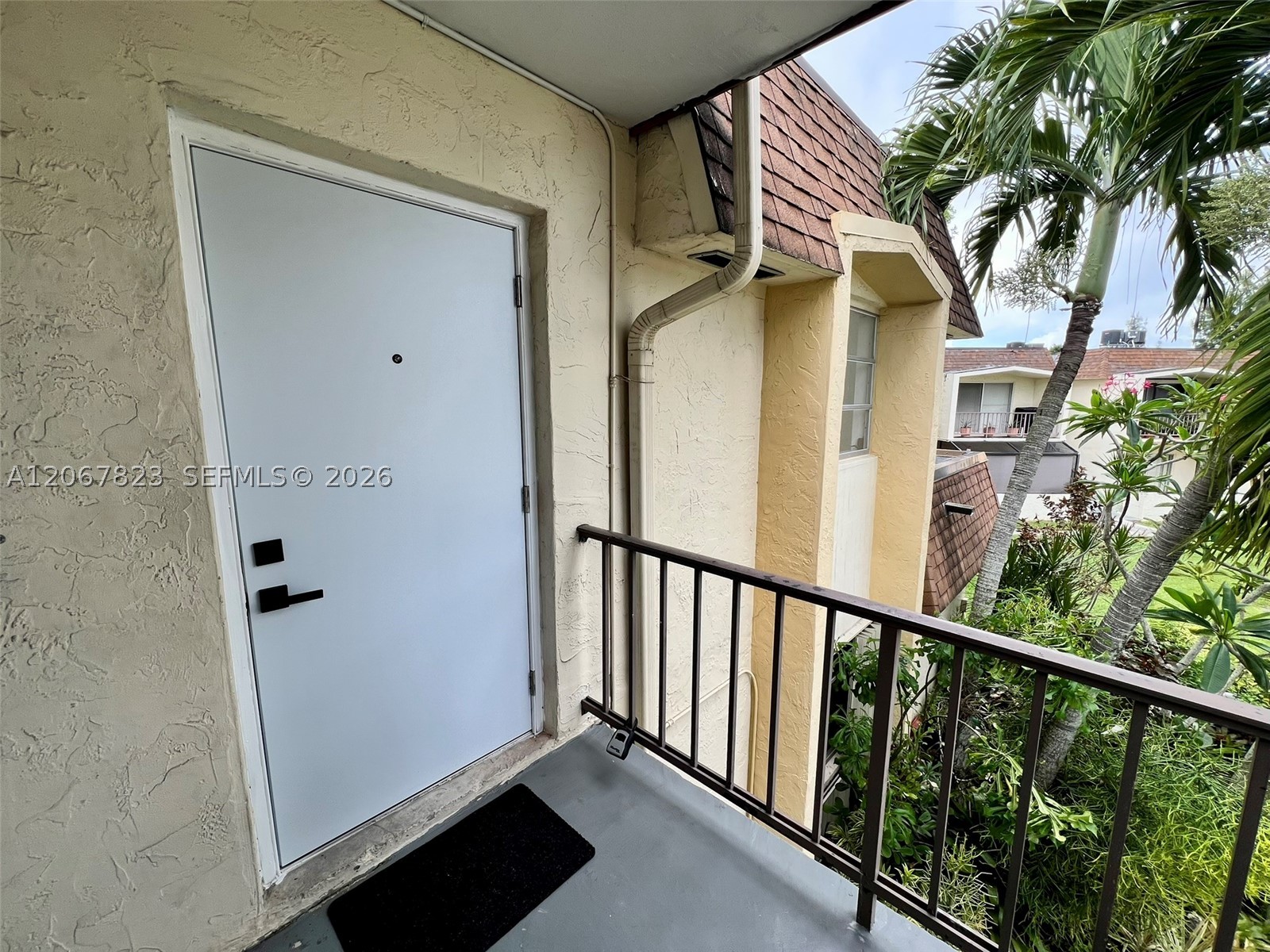 7825 Miller Dr #C211, Miami FL 33155
