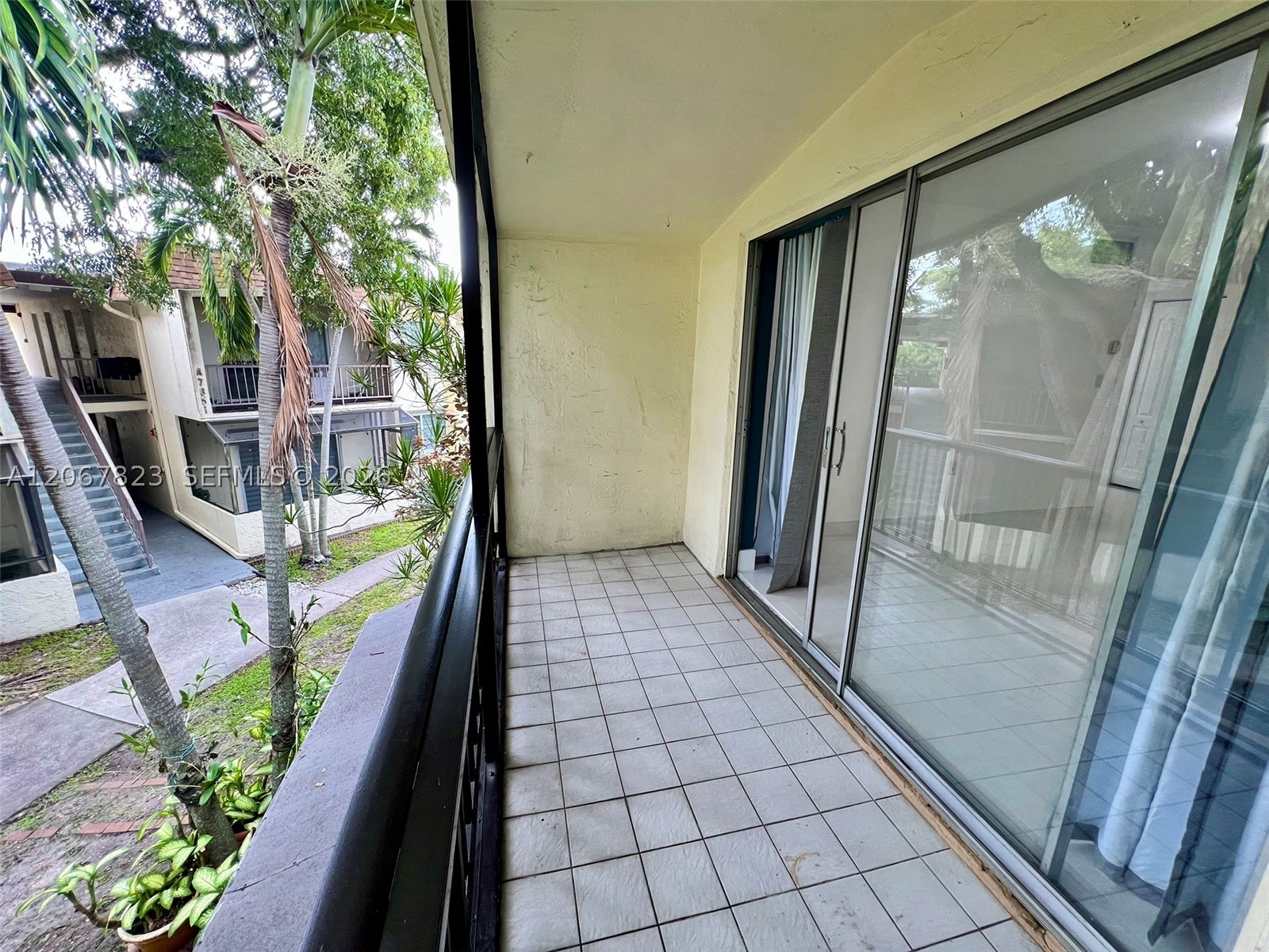 7825 Miller Dr #C211, Miami FL 33155