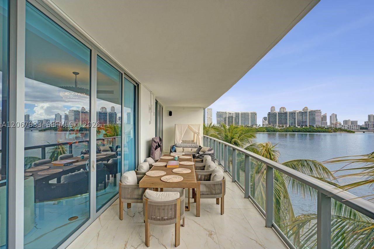 3300 NE 188th St #210, Aventura FL 33180