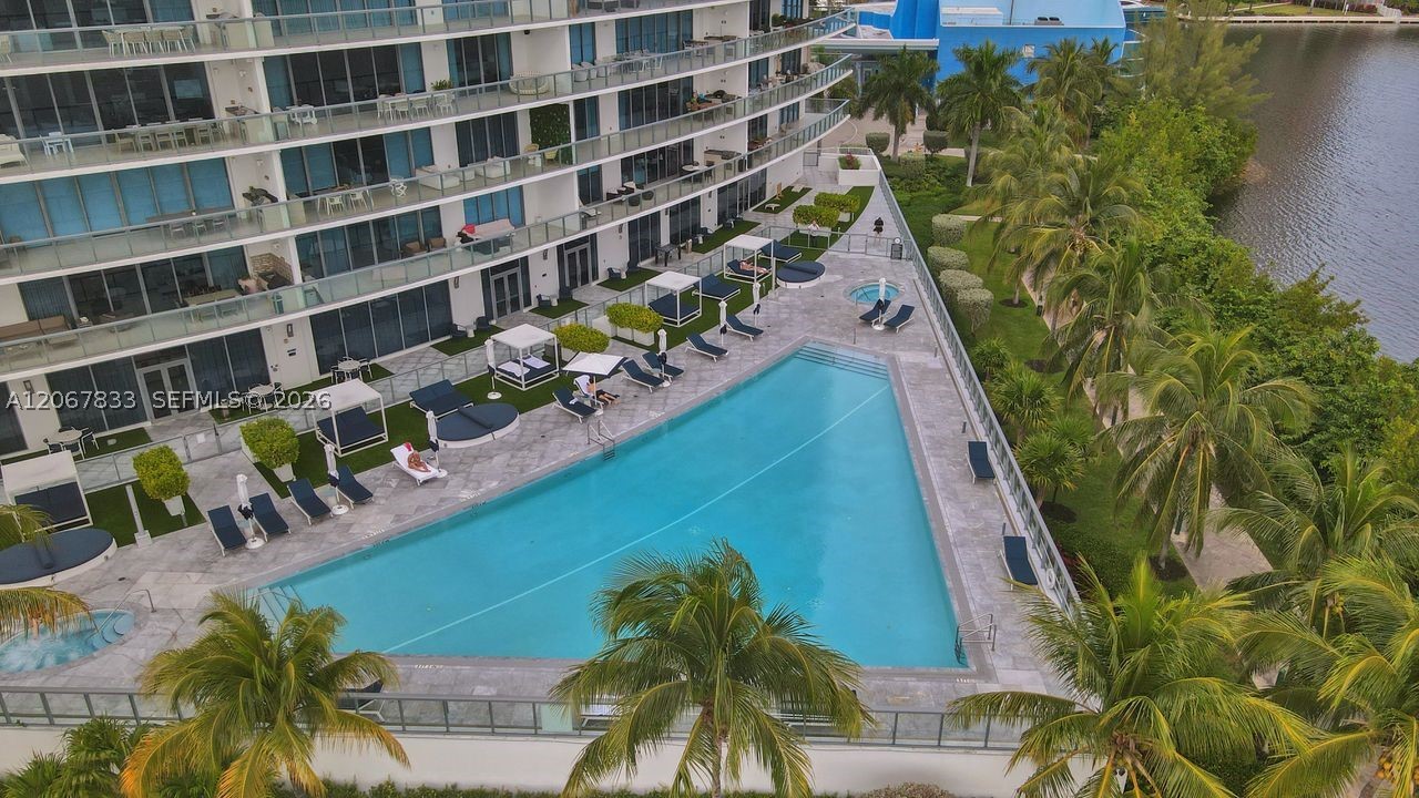 3300 NE 188th St #210, Aventura FL 33180