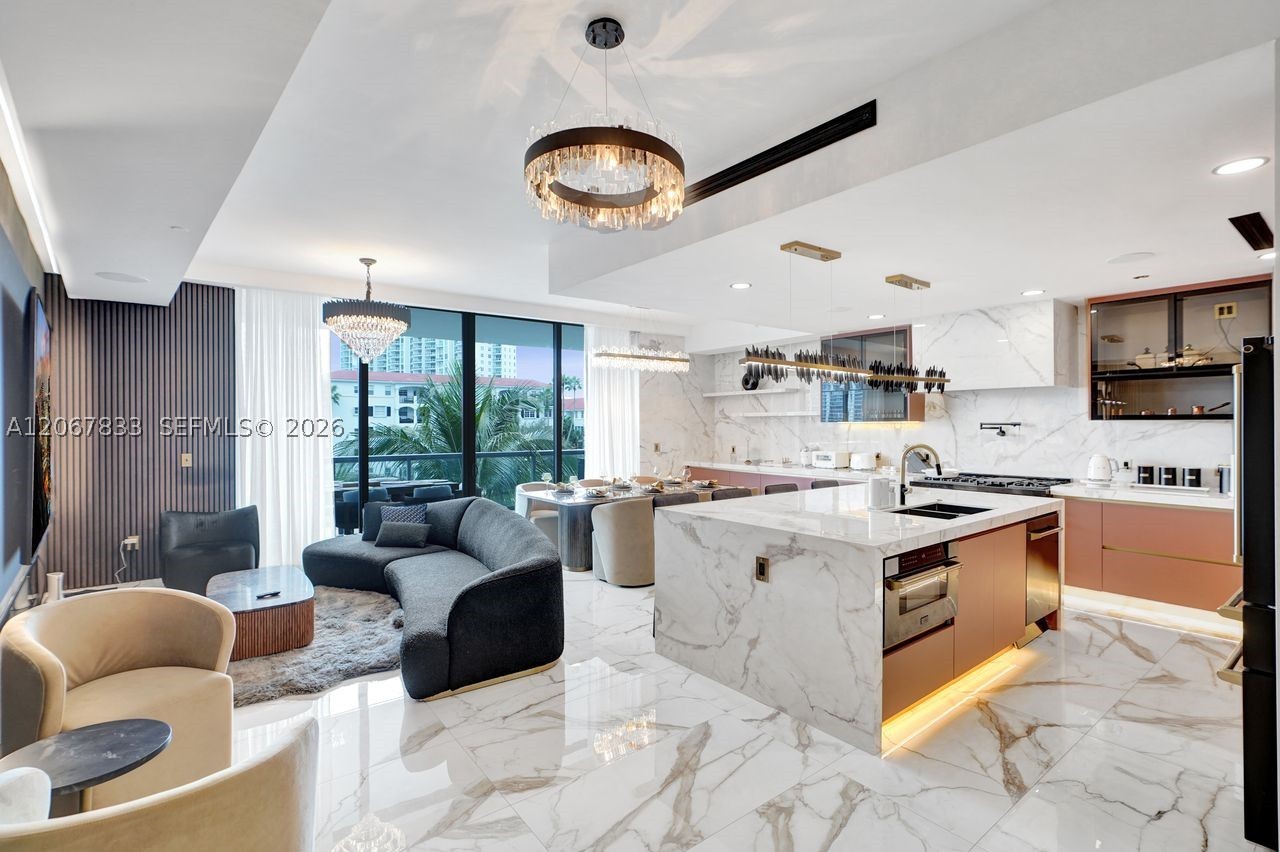 3300 NE 188th St #210, Aventura FL 33180