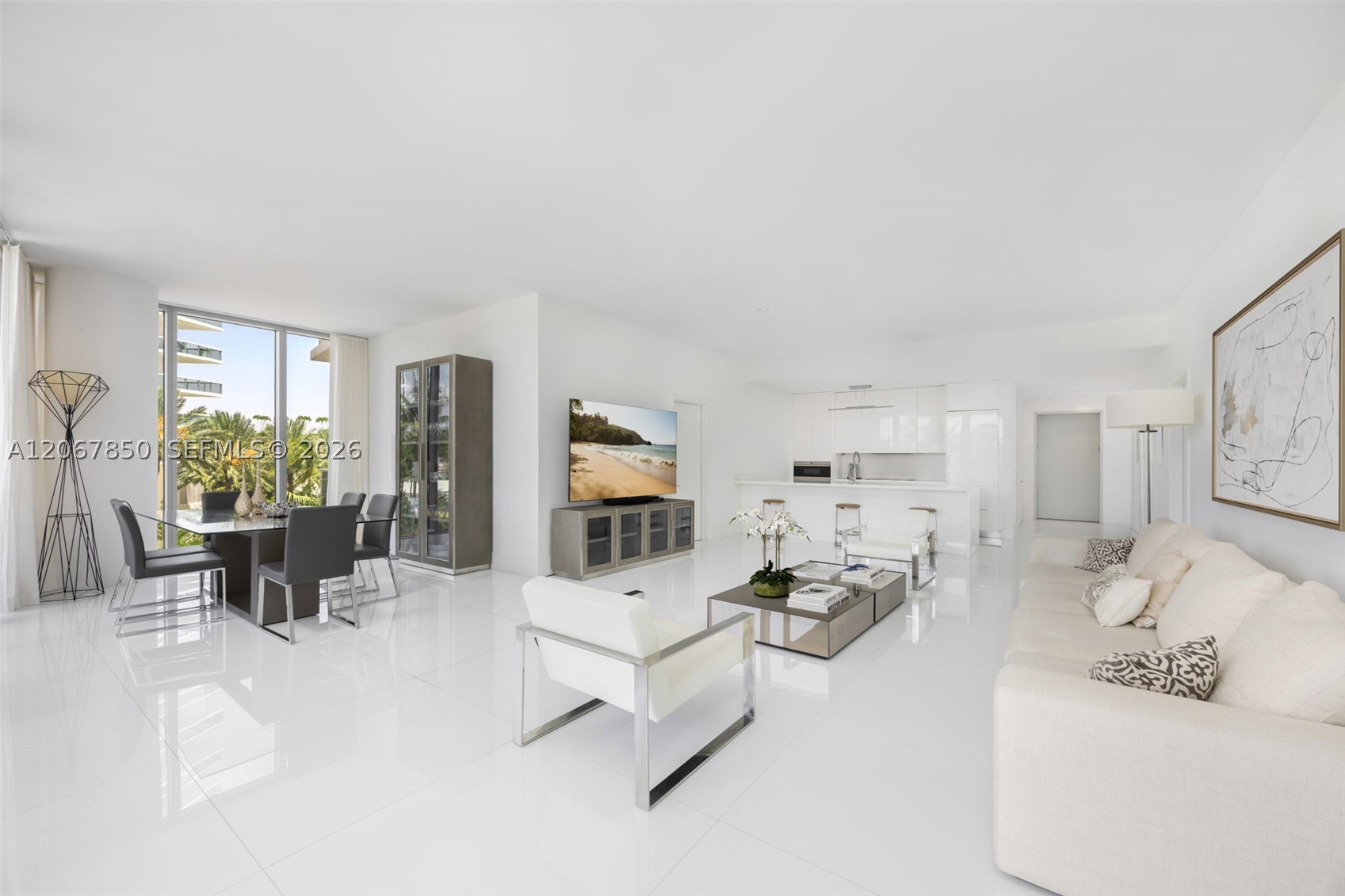 801 S Pointe Dr #301, Miami Beach FL 33139