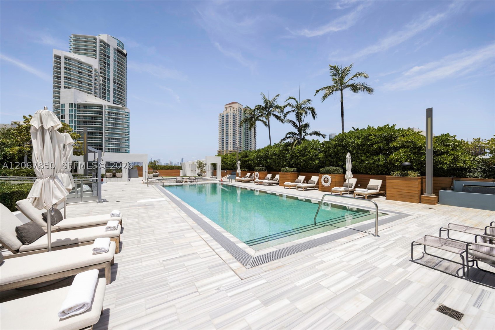 801 S Pointe Dr #301, Miami Beach FL 33139