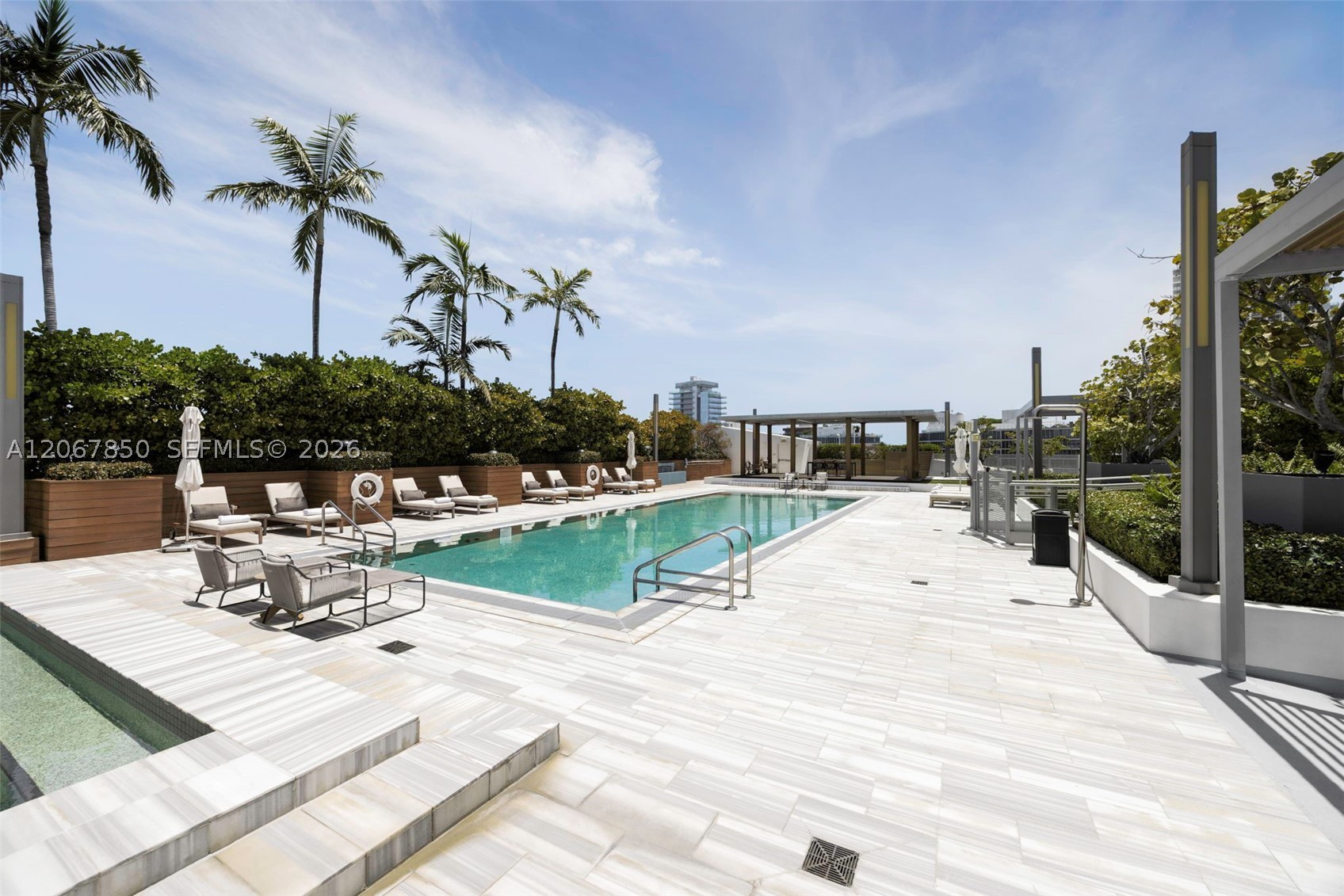 801 S Pointe Dr #301, Miami Beach FL 33139