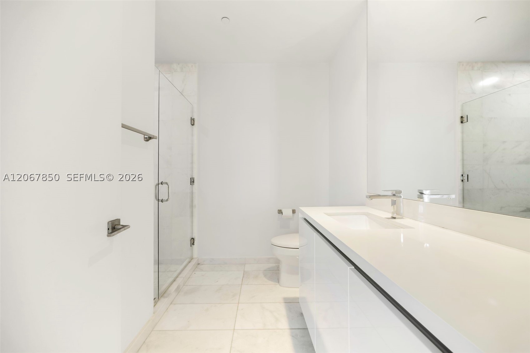 801 S Pointe Dr #301, Miami Beach FL 33139