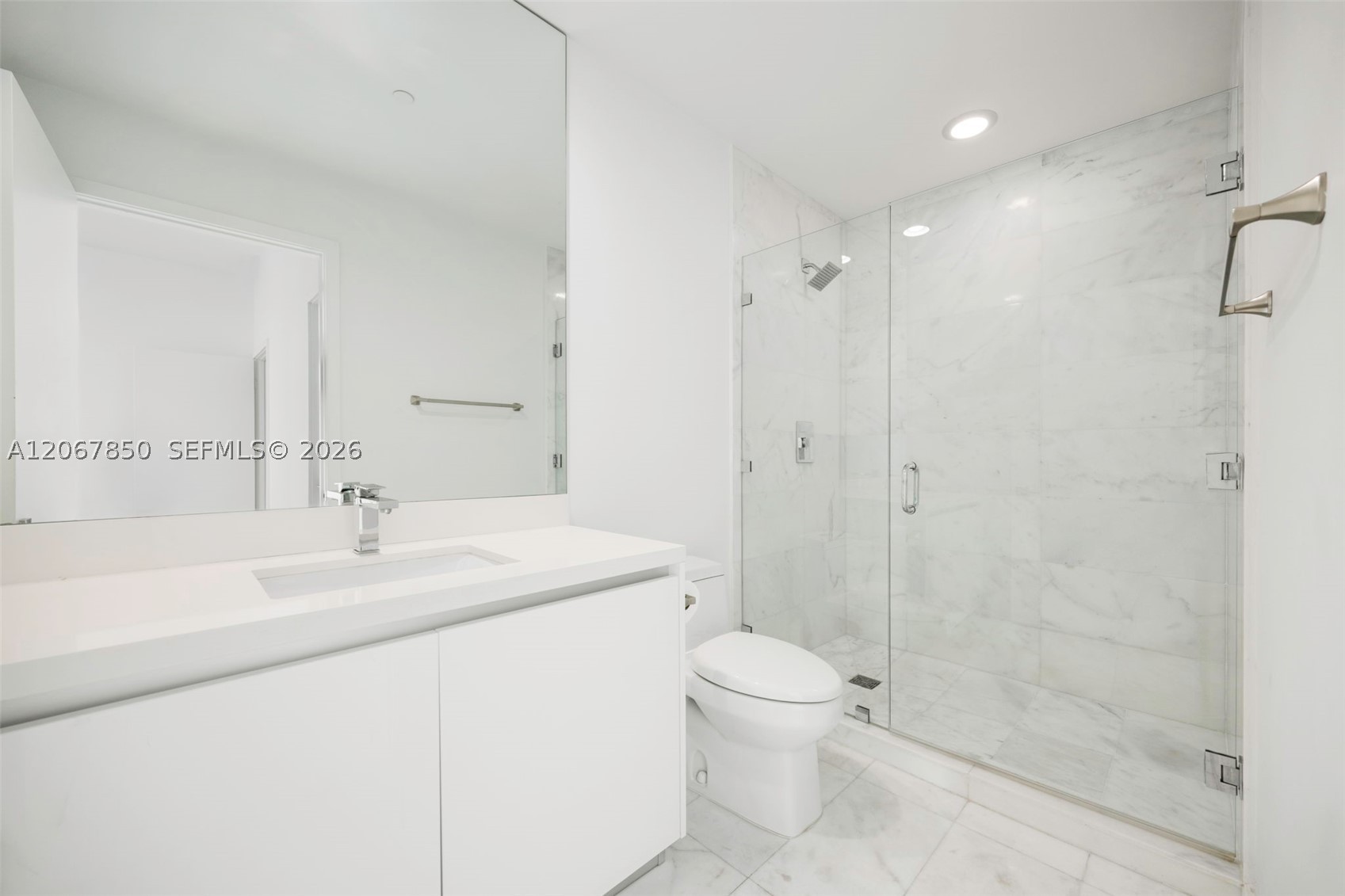 801 S Pointe Dr #301, Miami Beach FL 33139