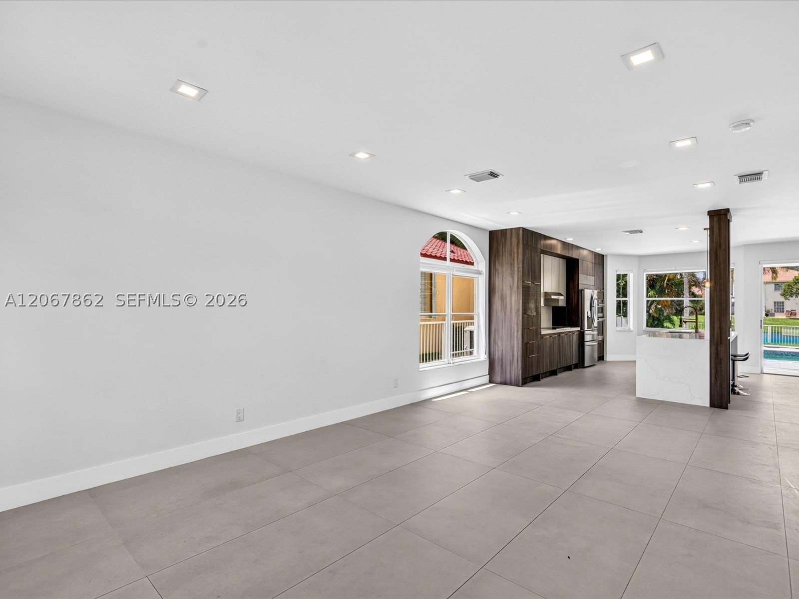 1800 NW 78th Ave, Pembroke Pines FL 33024