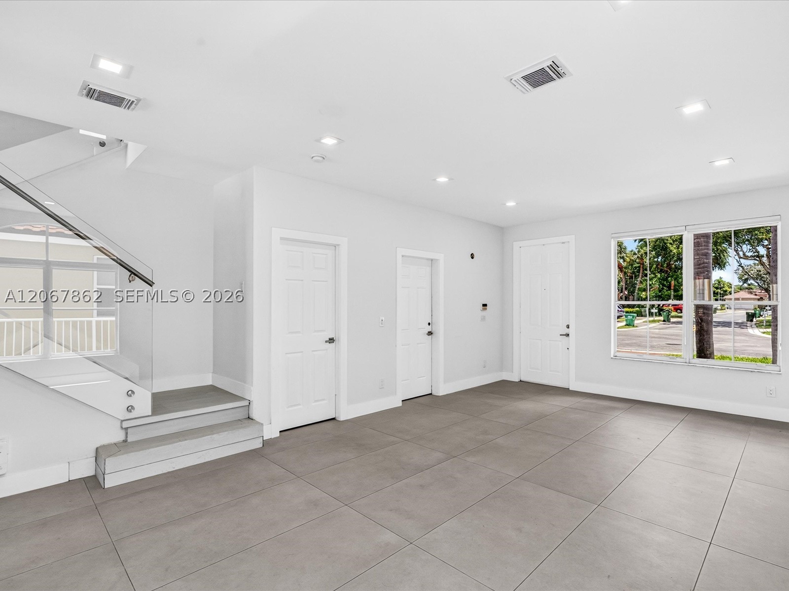 1800 NW 78th Ave, Pembroke Pines FL 33024