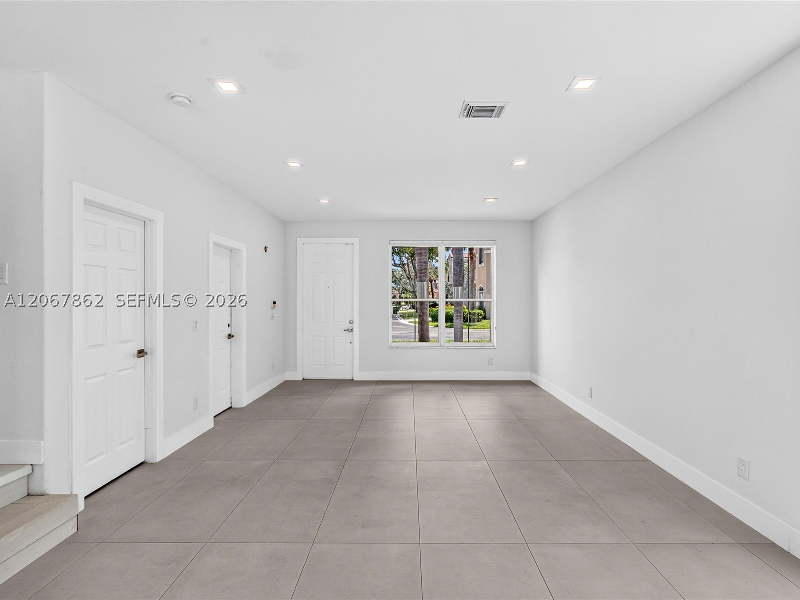1800 NW 78th Ave, Pembroke Pines FL 33024