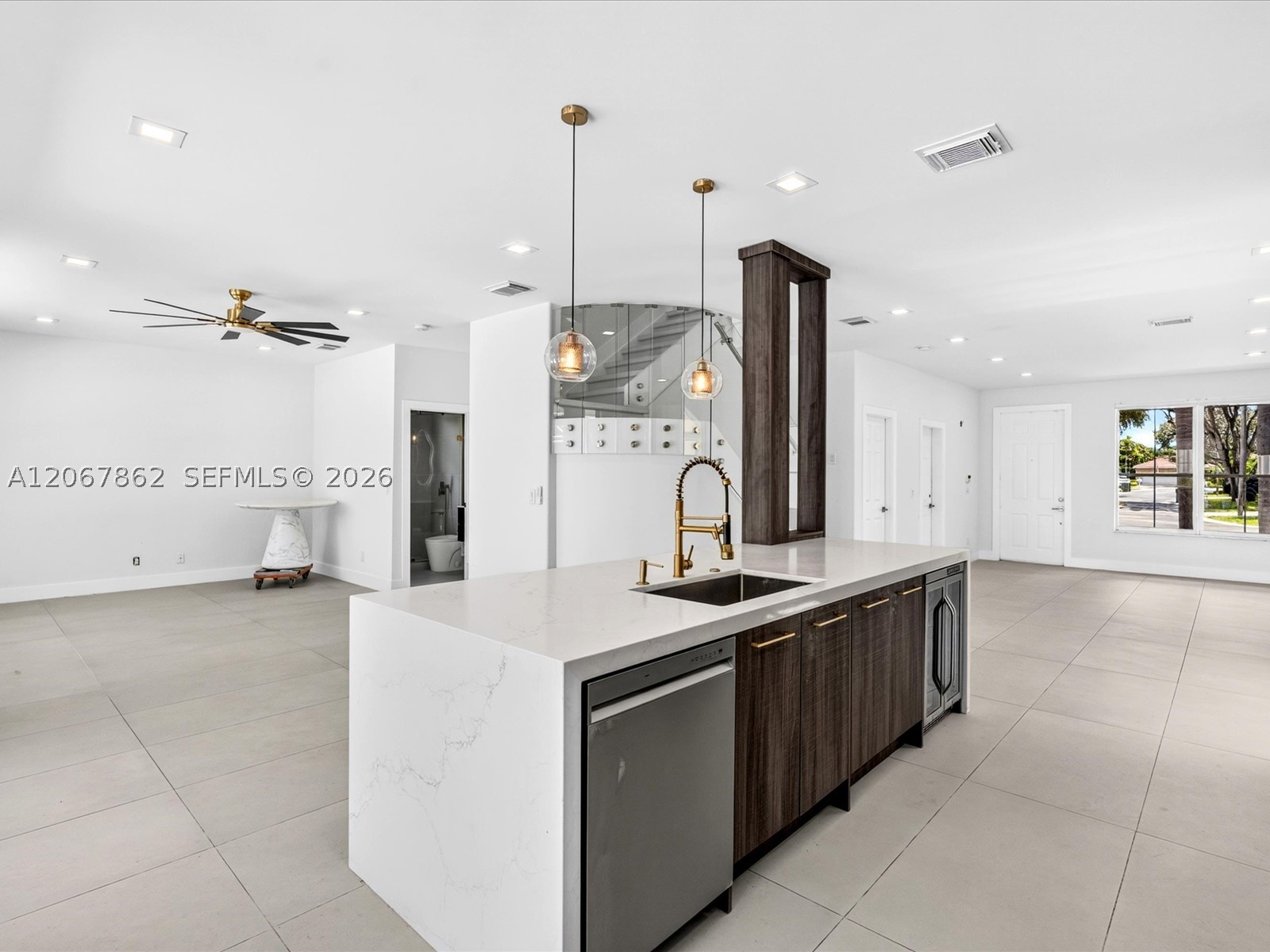 1800 NW 78th Ave, Pembroke Pines FL 33024