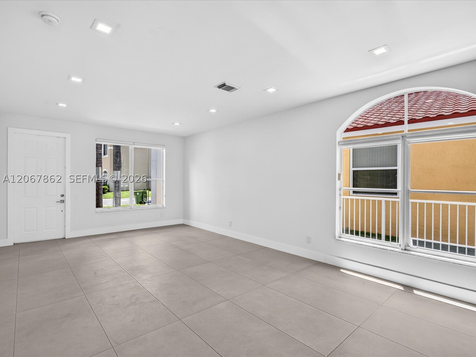 1800 NW 78th Ave, Pembroke Pines FL 33024