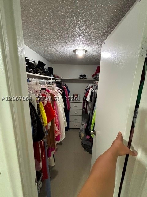 10000 NW 80th Ct #2337, Hialeah Gardens FL 33016