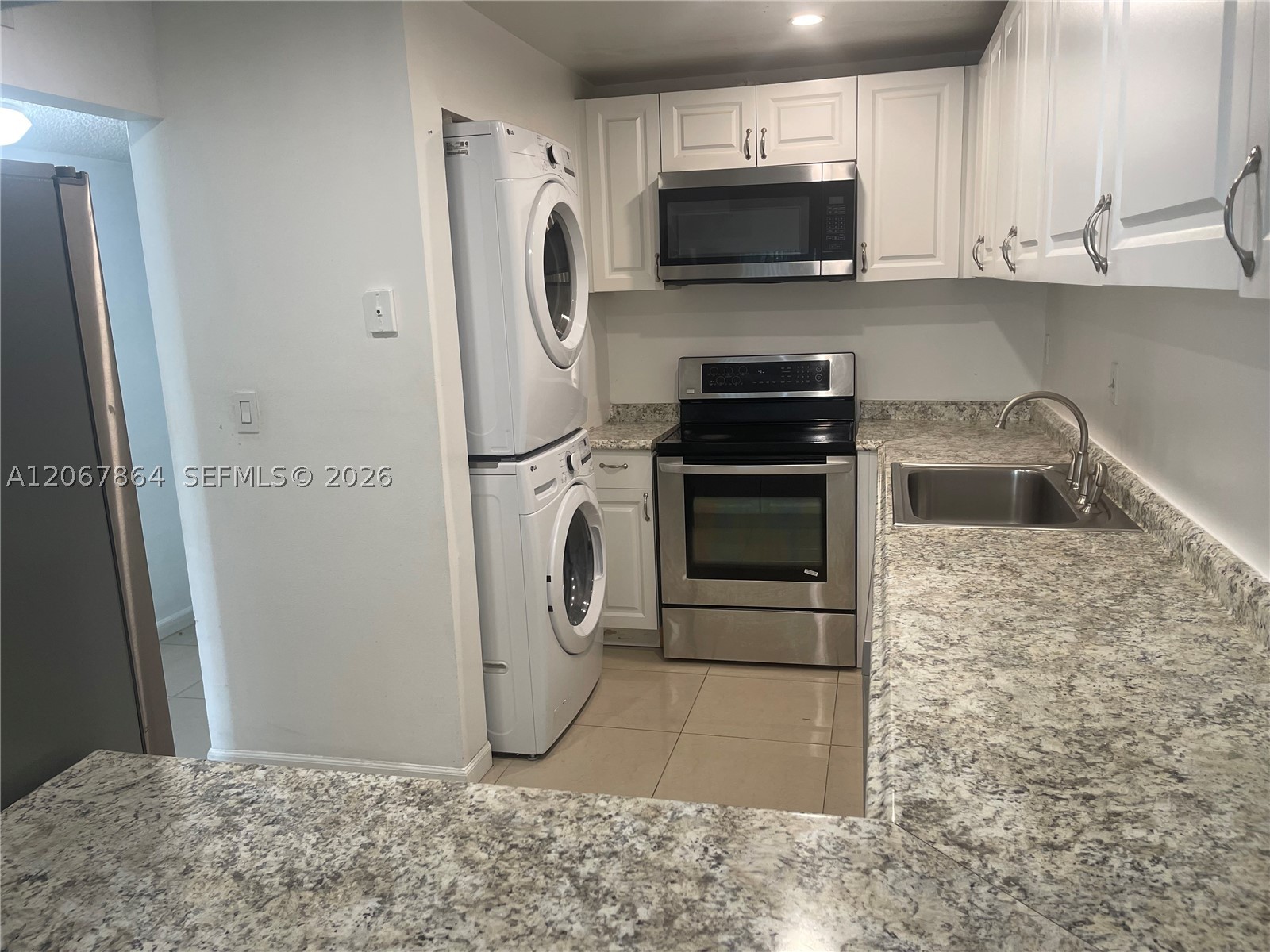 10000 NW 80th Ct #2337, Hialeah Gardens FL 33016