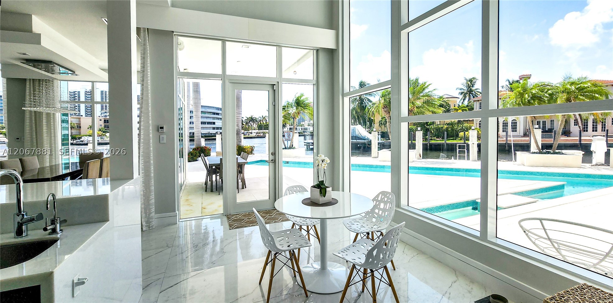 2890 NE 28th St, Fort Lauderdale FL 33306