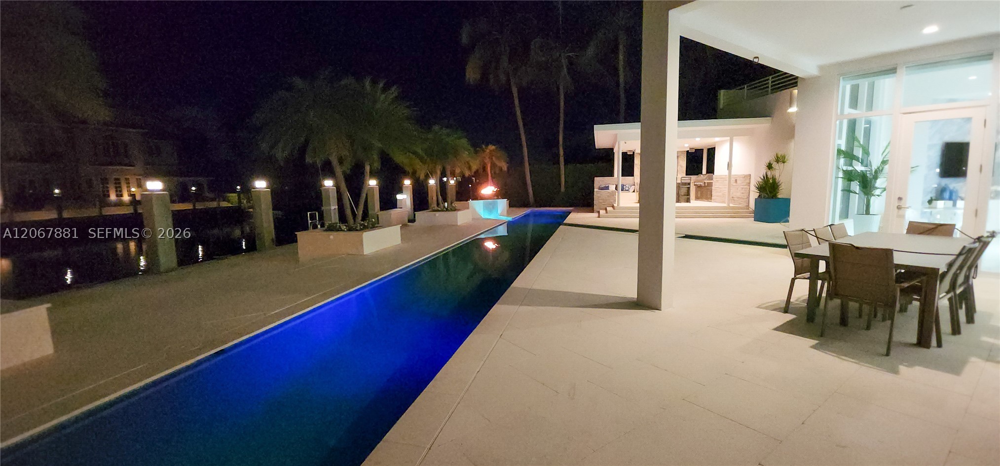 2890 NE 28th St, Fort Lauderdale FL 33306
