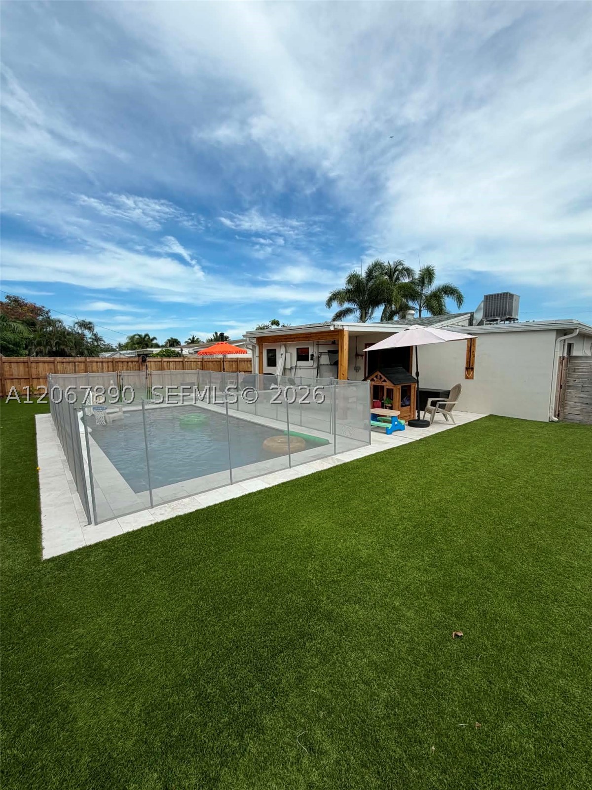 401 SE 3rd Pl, Deerfield Beach FL 33441