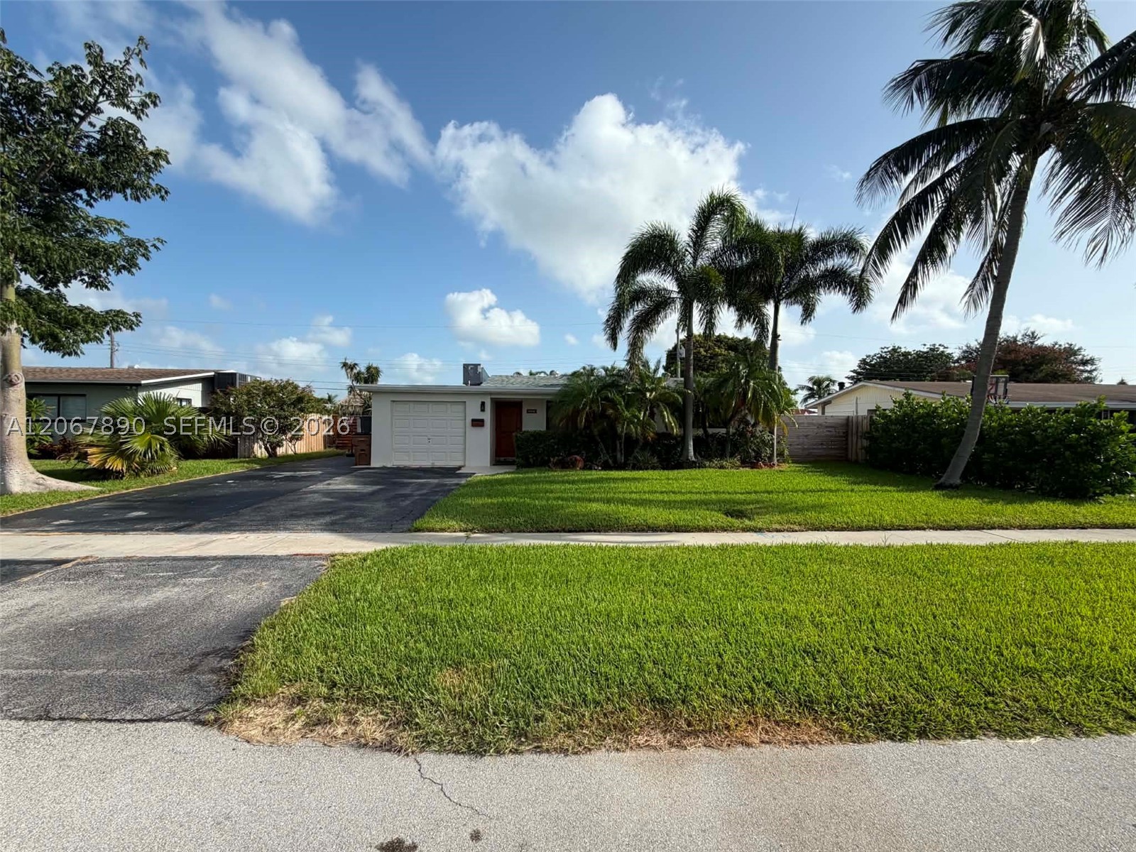 401 SE 3rd Pl, Deerfield Beach FL 33441