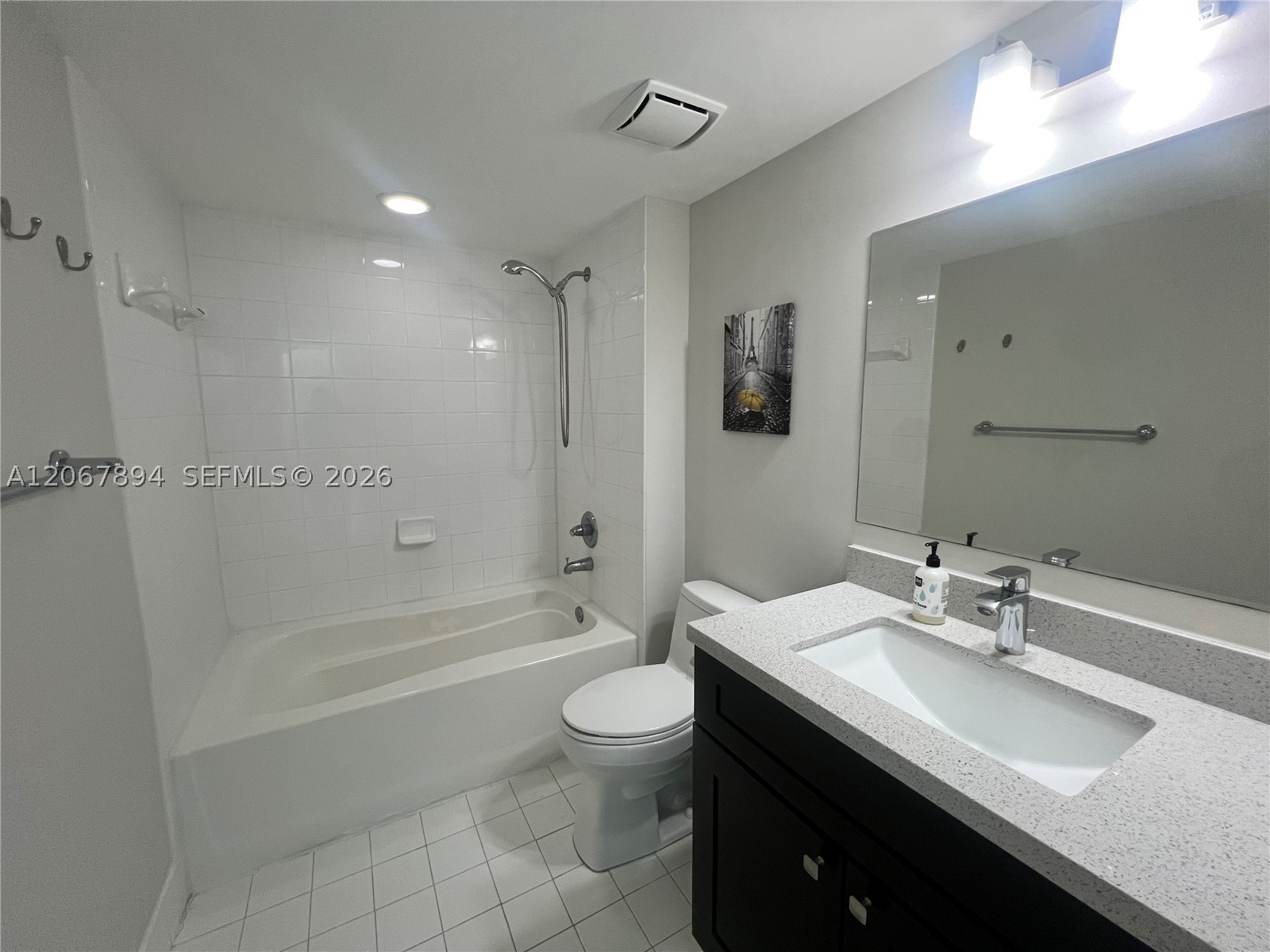 1155 Brickell Bay Dr #1607, Miami FL 33131