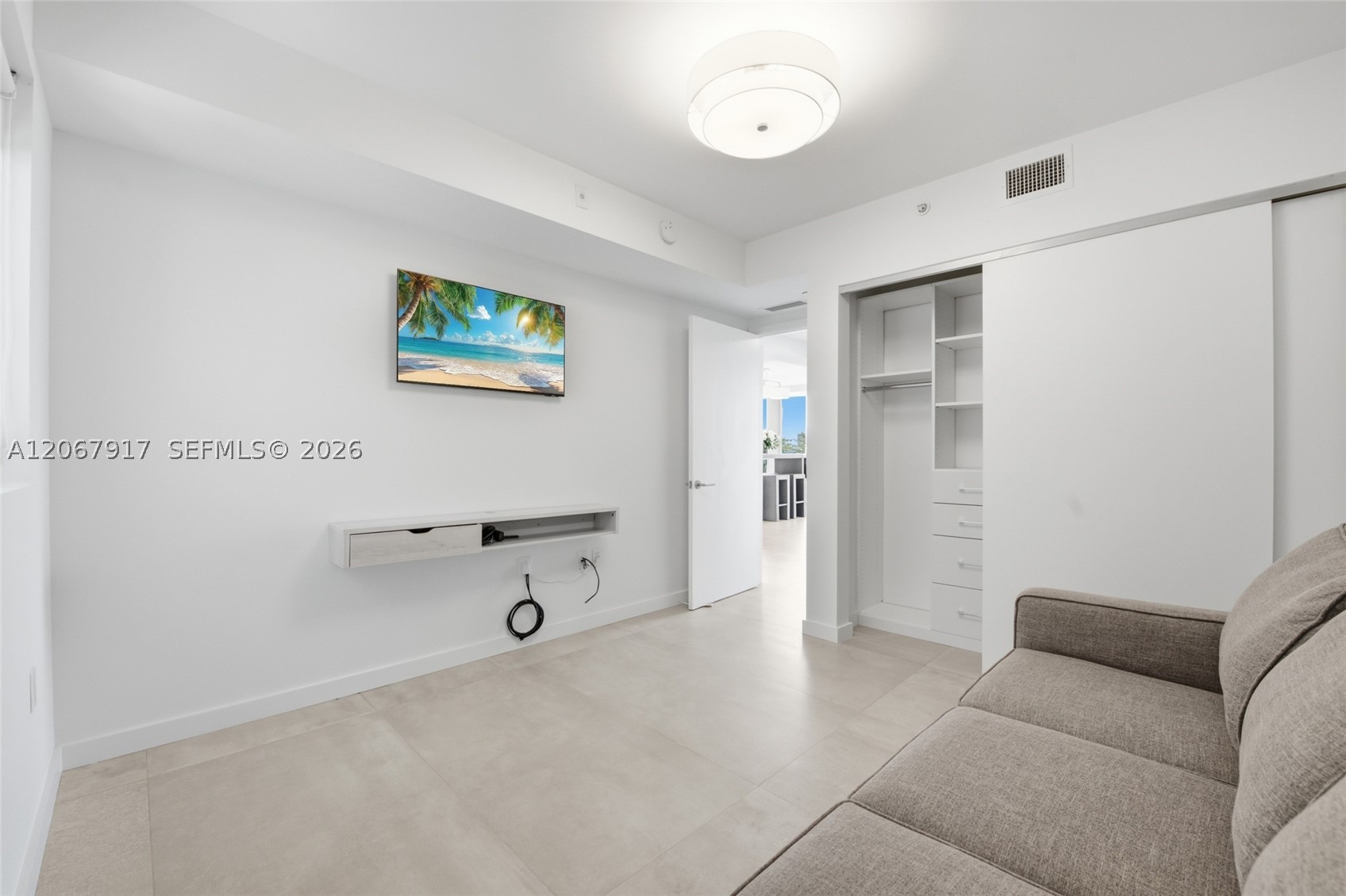 1201 20th St #410, Miami Beach FL 33139