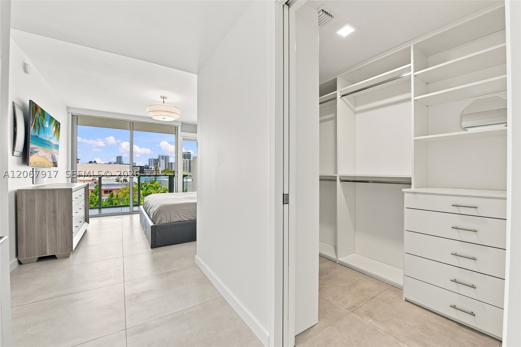1201 20th St #410, Miami Beach FL 33139