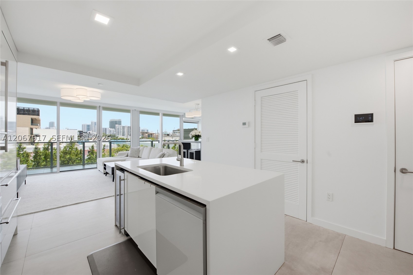 1201 20th St #410, Miami Beach FL 33139