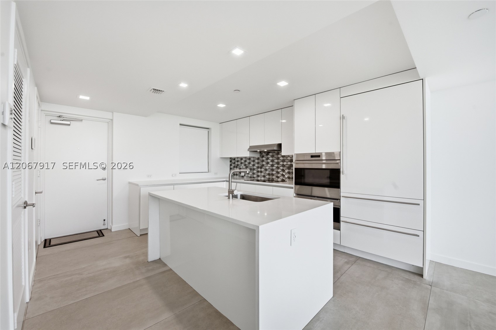 1201 20th St #410, Miami Beach FL 33139